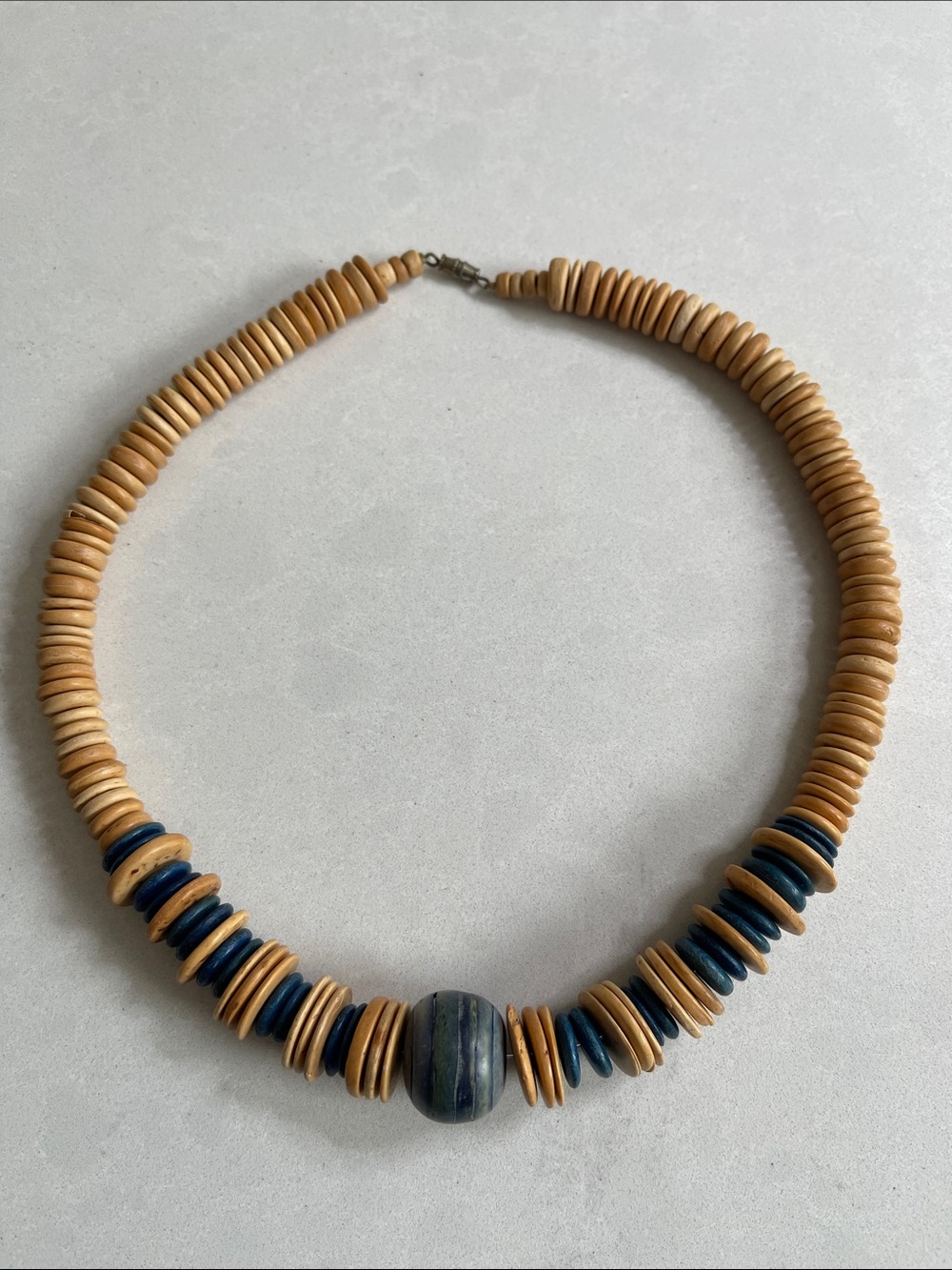 Vintage 70s Natural Wood and Navy Bead Necklace